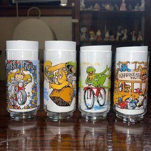 Full set of 1981 muppet McDonald’s cups